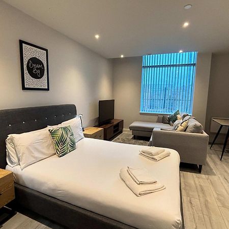 Modern Studio In Bracknell With Free Parking المظهر الخارجي الصورة